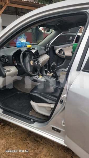 Big with watermark toyota rav4 commune de brazzaville brazzaville 9423