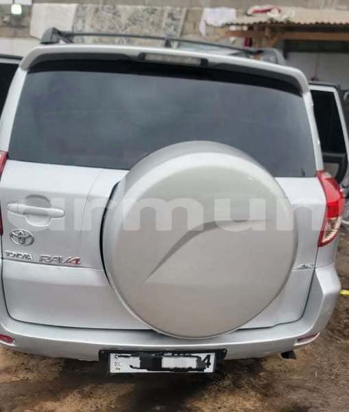 Big with watermark toyota rav4 commune de brazzaville brazzaville 9423