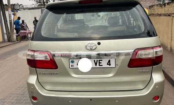 Acheter Occasion Voiture Toyota Fortuner Gris à Brazzaville, Commune de Brazzaville Acheter Occasion Voiture Toyota Fortuner Gris à Brazzaville, Commune de Brazzaville