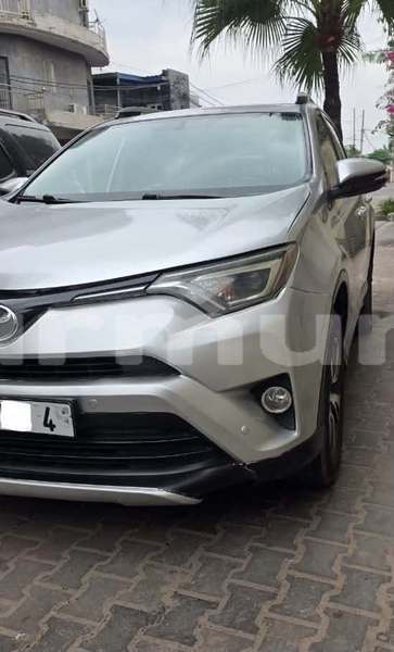 Big with watermark toyota rav4 commune de brazzaville brazzaville 9430