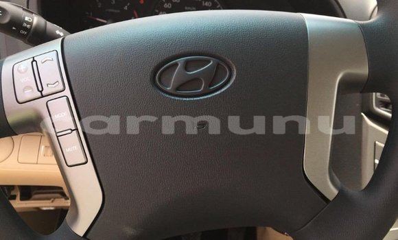 Buy Import Hyundai Chorus White Truck in Import - Dubai in Region of Bouenza Buy Import Hyundai Chorus White Truck in Import - Dubai in Region of Bouenza