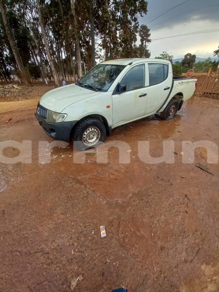 Big with watermark mitsubishi l200 region du niari dolisie 9436