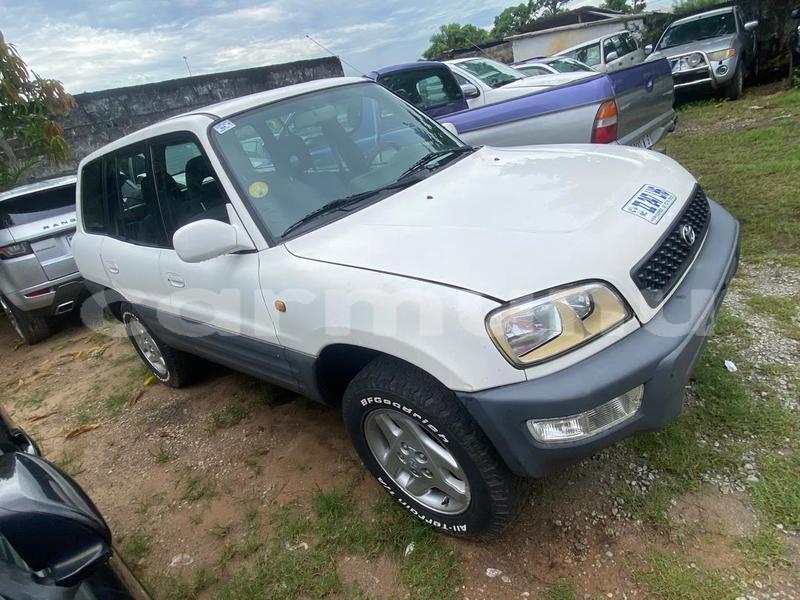 Big with watermark toyota rav4 region du kouilou pointe noire 9453