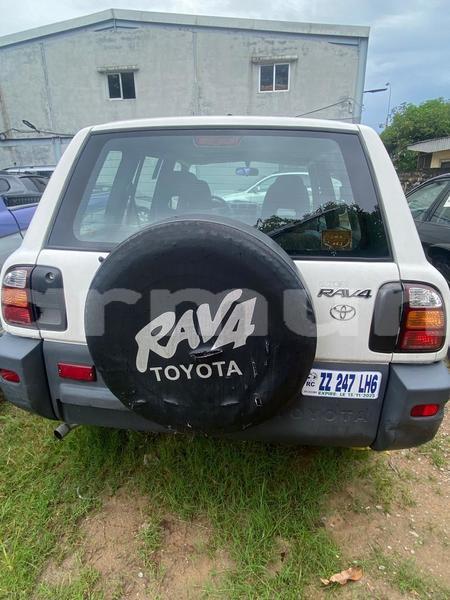 Big with watermark toyota rav4 region du kouilou pointe noire 9453
