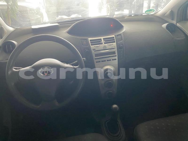 Big with watermark toyota yaris region du kouilou pointe noire 9454