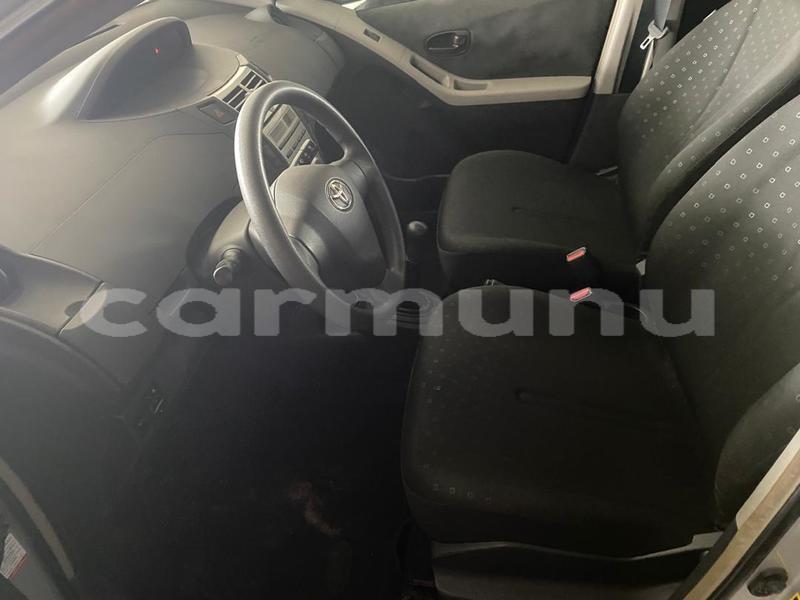 Big with watermark toyota yaris region du kouilou pointe noire 9454