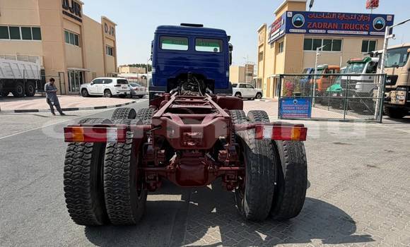 Acheter Import Utilitaire Mercedes‒Benz Truck Bleu à Import - Dubai, Région de la Bouenza Acheter Import Utilitaire Mercedes‒Benz Truck Bleu à Import - Dubai, Région de la Bouenza