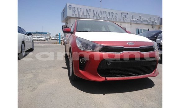 Acheter Import Voiture Kia Rio Rouge à Import - Dubai, Région de la Bouenza