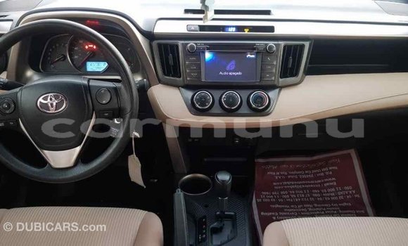 Buy Import Toyota HiAce Red Truck in Import - Dubai in Region of Bouenza Buy Import Toyota HiAce Red Truck in Import - Dubai in Region of Bouenza