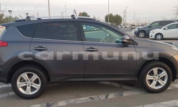 Buy Import Toyota Highlander Other Car in Import - Dubai in Region of Bouenza Buy Import Toyota Highlander Other Car in Import - Dubai in Region of Bouenza