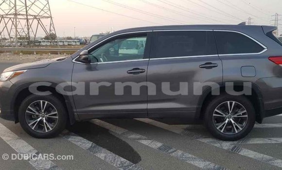 Buy Import Toyota Highlander Other Car in Import - Dubai in Region of Bouenza Buy Import Toyota Highlander Other Car in Import - Dubai in Region of Bouenza