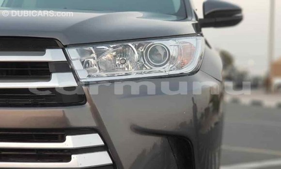 Buy Import Toyota Highlander Other Car in Import - Dubai in Region of Bouenza Buy Import Toyota Highlander Other Car in Import - Dubai in Region of Bouenza