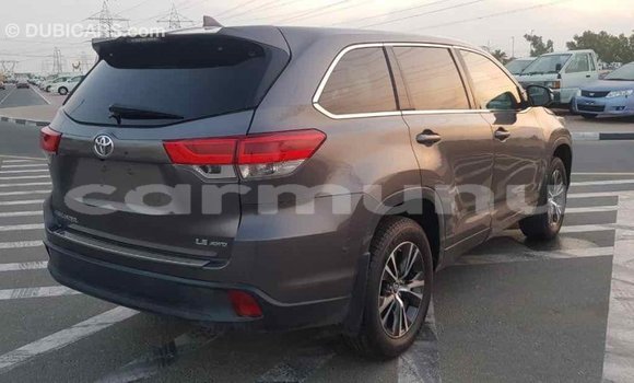 Buy Import Toyota Highlander Other Car in Import - Dubai in Region of Bouenza Buy Import Toyota Highlander Other Car in Import - Dubai in Region of Bouenza