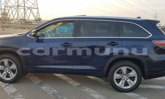 Buy Import Toyota Highlander Blue Car in Import - Dubai in Region of Bouenza Buy Import Toyota Highlander Blue Car in Import - Dubai in Region of Bouenza