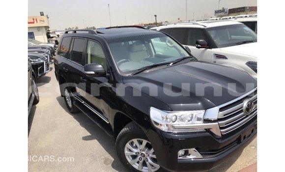 Acheter Import Voiture Toyota Land Cruiser Noir à Import - Dubai, Région de la Bouenza Acheter Import Voiture Toyota Land Cruiser Noir à Import - Dubai, Région de la Bouenza
