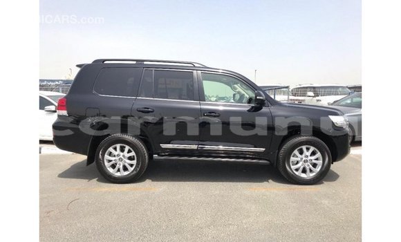 Acheter Import Voiture Toyota Land Cruiser Noir à Import - Dubai, Région de la Bouenza Acheter Import Voiture Toyota Land Cruiser Noir à Import - Dubai, Région de la Bouenza
