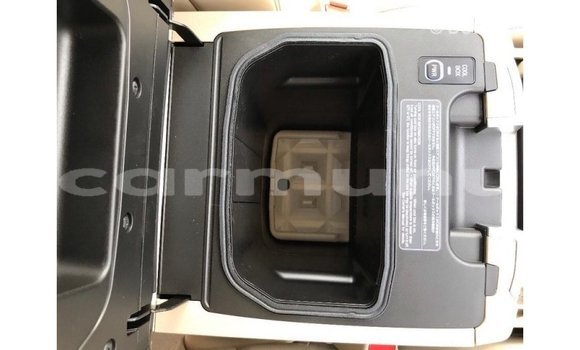 Acheter Import Voiture Toyota Land Cruiser Noir à Import - Dubai, Région de la Bouenza Acheter Import Voiture Toyota Land Cruiser Noir à Import - Dubai, Région de la Bouenza