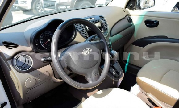 Buy Import Hyundai i10 White Car in Import - Dubai in Region of Bouenza Buy Import Hyundai i10 White Car in Import - Dubai in Region of Bouenza