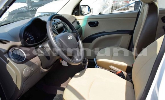 Buy Import Hyundai i10 White Car in Import - Dubai in Region of Bouenza Buy Import Hyundai i10 White Car in Import - Dubai in Region of Bouenza