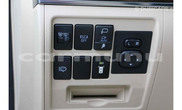 Buy Import Toyota Land Cruiser Black Car in Import - Dubai in Region of Bouenza Buy Import Toyota Land Cruiser Black Car in Import - Dubai in Region of Bouenza