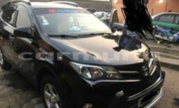 Acheter Occasion Voiture Toyota RAV4 Noir à Brazzaville, Commune de Brazzaville Acheter Occasion Voiture Toyota RAV4 Noir à Brazzaville, Commune de Brazzaville