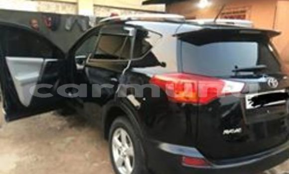 Acheter Occasion Voiture Toyota RAV4 Noir à Brazzaville, Commune de Brazzaville Acheter Occasion Voiture Toyota RAV4 Noir à Brazzaville, Commune de Brazzaville