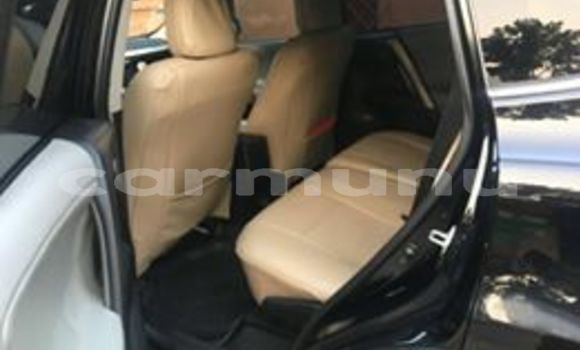 Acheter Occasion Voiture Toyota RAV4 Noir à Brazzaville, Commune de Brazzaville Acheter Occasion Voiture Toyota RAV4 Noir à Brazzaville, Commune de Brazzaville