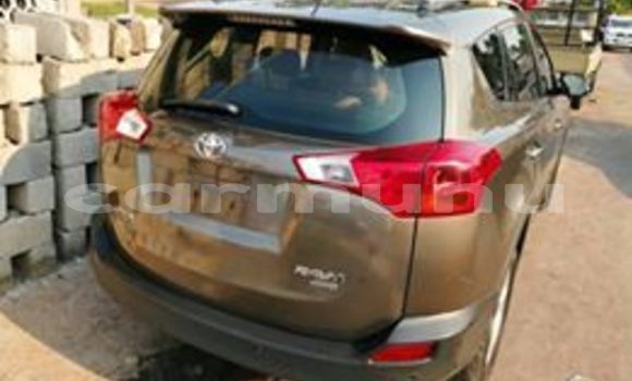 Acheter Occasion Voiture Toyota RAV4 Autre à Brazzaville, Commune de Brazzaville Acheter Occasion Voiture Toyota RAV4 Autre à Brazzaville, Commune de Brazzaville