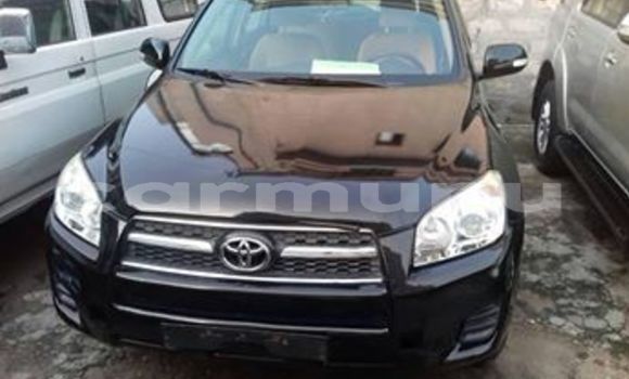 Acheter Occasion Voiture Toyota RAV4 Noir à Brazzaville, Commune de Brazzaville Acheter Occasion Voiture Toyota RAV4 Noir à Brazzaville, Commune de Brazzaville