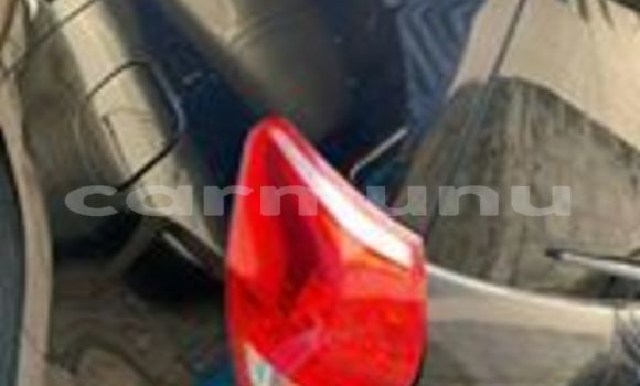 Acheter Occasion Voiture Toyota RAV4 Noir à Brazzaville, Commune de Brazzaville Acheter Occasion Voiture Toyota RAV4 Noir à Brazzaville, Commune de Brazzaville