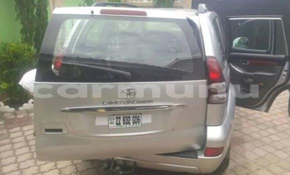 Acheter Occasion Voiture Toyota Land Cruiser Prado Gris à Brazzaville, Commune de Brazzaville Acheter Occasion Voiture Toyota Land Cruiser Prado Gris à Brazzaville, Commune de Brazzaville