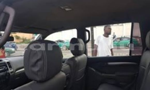 Acheter Occasion Voiture Toyota Land Cruiser Prado Gris à Brazzaville, Commune de Brazzaville Acheter Occasion Voiture Toyota Land Cruiser Prado Gris à Brazzaville, Commune de Brazzaville