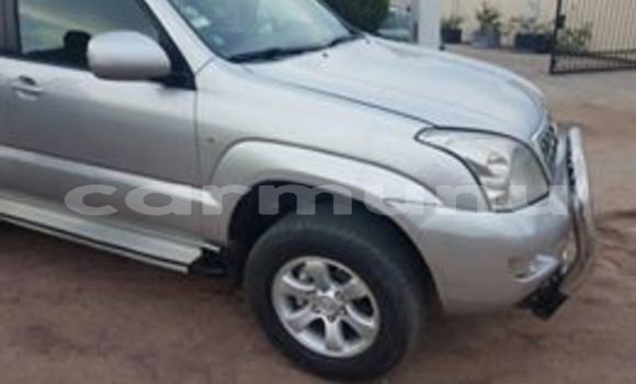 Acheter Occasion Voiture Toyota Land Cruiser Prado Gris à Brazzaville, Commune de Brazzaville Acheter Occasion Voiture Toyota Land Cruiser Prado Gris à Brazzaville, Commune de Brazzaville