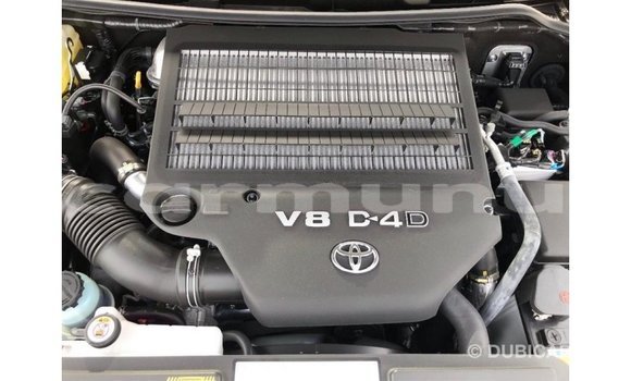 Buy Import Toyota Land Cruiser Black Car in Import - Dubai in Region of Bouenza Buy Import Toyota Land Cruiser Black Car in Import - Dubai in Region of Bouenza