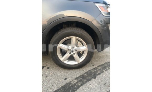 Acheter Import Voiture Ford Explorer Autre à Import - Dubai, Région de la Bouenza Acheter Import Voiture Ford Explorer Autre à Import - Dubai, Région de la Bouenza
