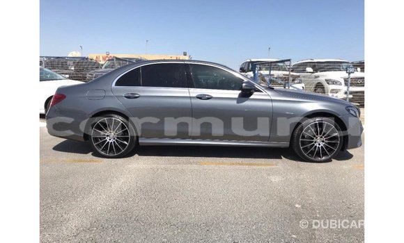 Buy Import Mercedes-Benz 200 Other Car in Import - Dubai in Region of Bouenza Buy Import Mercedes-Benz 200 Other Car in Import - Dubai in Region of Bouenza