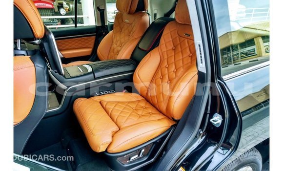 Acheter Import Voiture Toyota Land Cruiser Noir à Import - Dubai, Région de la Bouenza Acheter Import Voiture Toyota Land Cruiser Noir à Import - Dubai, Région de la Bouenza