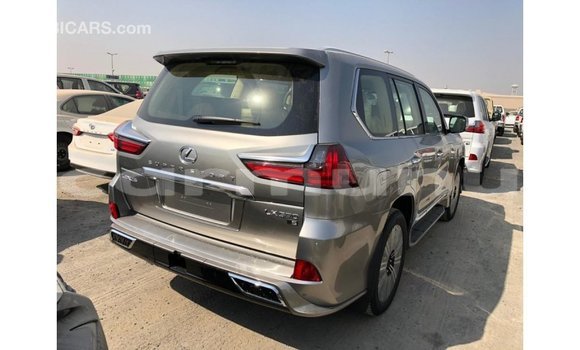 Acheter Import Voiture Lexus LX Autre à Import - Dubai, Région de la Bouenza Acheter Import Voiture Lexus LX Autre à Import - Dubai, Région de la Bouenza