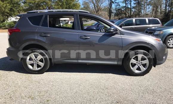 Buy Used Toyota RAV4 Beige Car in Brazzaville in Municipality of Brazzaville Buy Used Toyota RAV4 Beige Car in Brazzaville in Municipality of Brazzaville