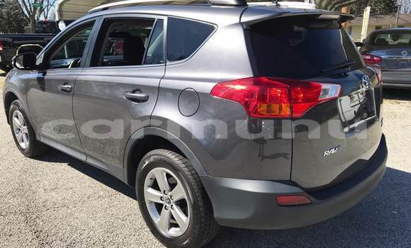 Buy Used Toyota RAV4 Beige Car in Brazzaville in Municipality of Brazzaville Buy Used Toyota RAV4 Beige Car in Brazzaville in Municipality of Brazzaville