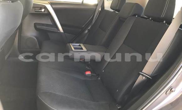 Buy Used Toyota RAV4 Beige Car in Brazzaville in Municipality of Brazzaville Buy Used Toyota RAV4 Beige Car in Brazzaville in Municipality of Brazzaville