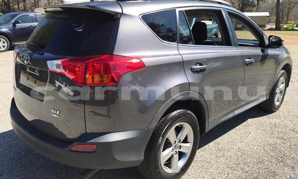 Buy Used Toyota RAV4 Beige Car in Brazzaville in Municipality of Brazzaville Buy Used Toyota RAV4 Beige Car in Brazzaville in Municipality of Brazzaville