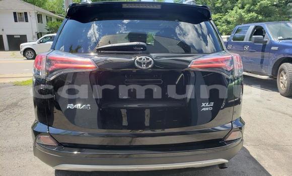 Buy Used Toyota RAV4 Beige Car in Brazzaville in Municipality of Brazzaville Buy Used Toyota RAV4 Beige Car in Brazzaville in Municipality of Brazzaville