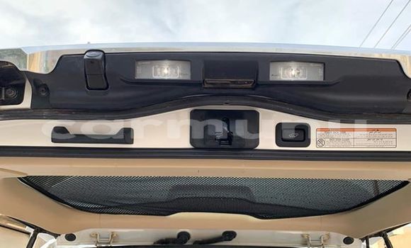 Buy Used Lexus LX 570 Green Car in Brazzaville in Municipality of Brazzaville Buy Used Lexus LX 570 Green Car in Brazzaville in Municipality of Brazzaville