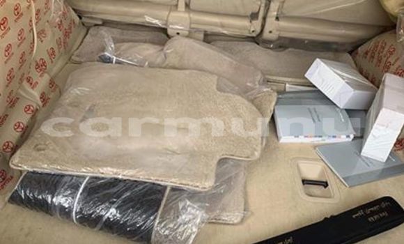 Buy Used Lexus LX 570 Green Car in Brazzaville in Municipality of Brazzaville Buy Used Lexus LX 570 Green Car in Brazzaville in Municipality of Brazzaville