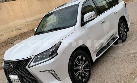 Buy Used Lexus LX 570 Green Car in Brazzaville in Municipality of Brazzaville Buy Used Lexus LX 570 Green Car in Brazzaville in Municipality of Brazzaville