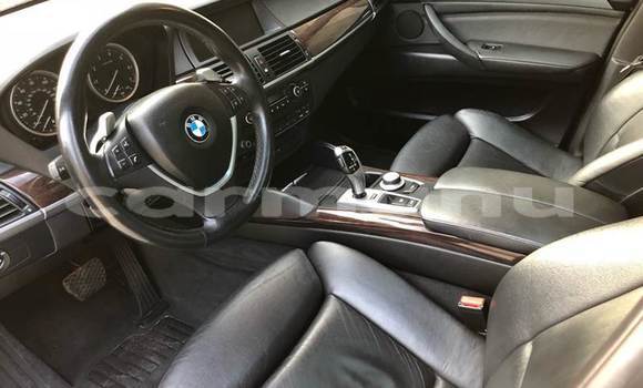 Buy Used BMW X6 White Car in Brazzaville in Municipality of Brazzaville Buy Used BMW X6 White Car in Brazzaville in Municipality of Brazzaville