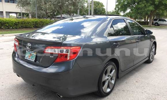 Buy Used Toyota Camry Beige Car in Brazzaville in Municipality of Brazzaville Buy Used Toyota Camry Beige Car in Brazzaville in Municipality of Brazzaville